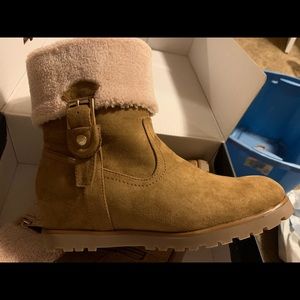 Tommy Hilfiger booties